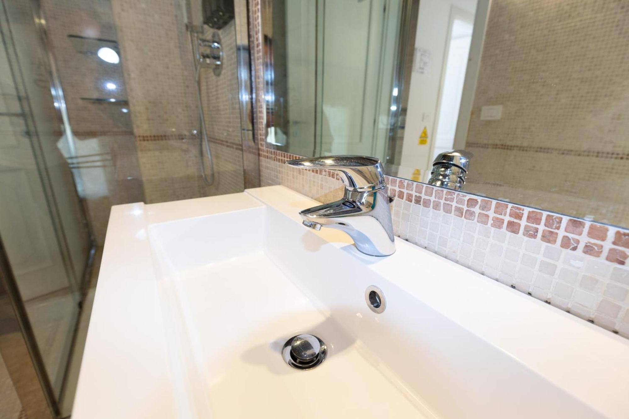Isaia Garden -Private Garden Spa Bath Bolognarooms Bolonya Dış mekan fotoğraf