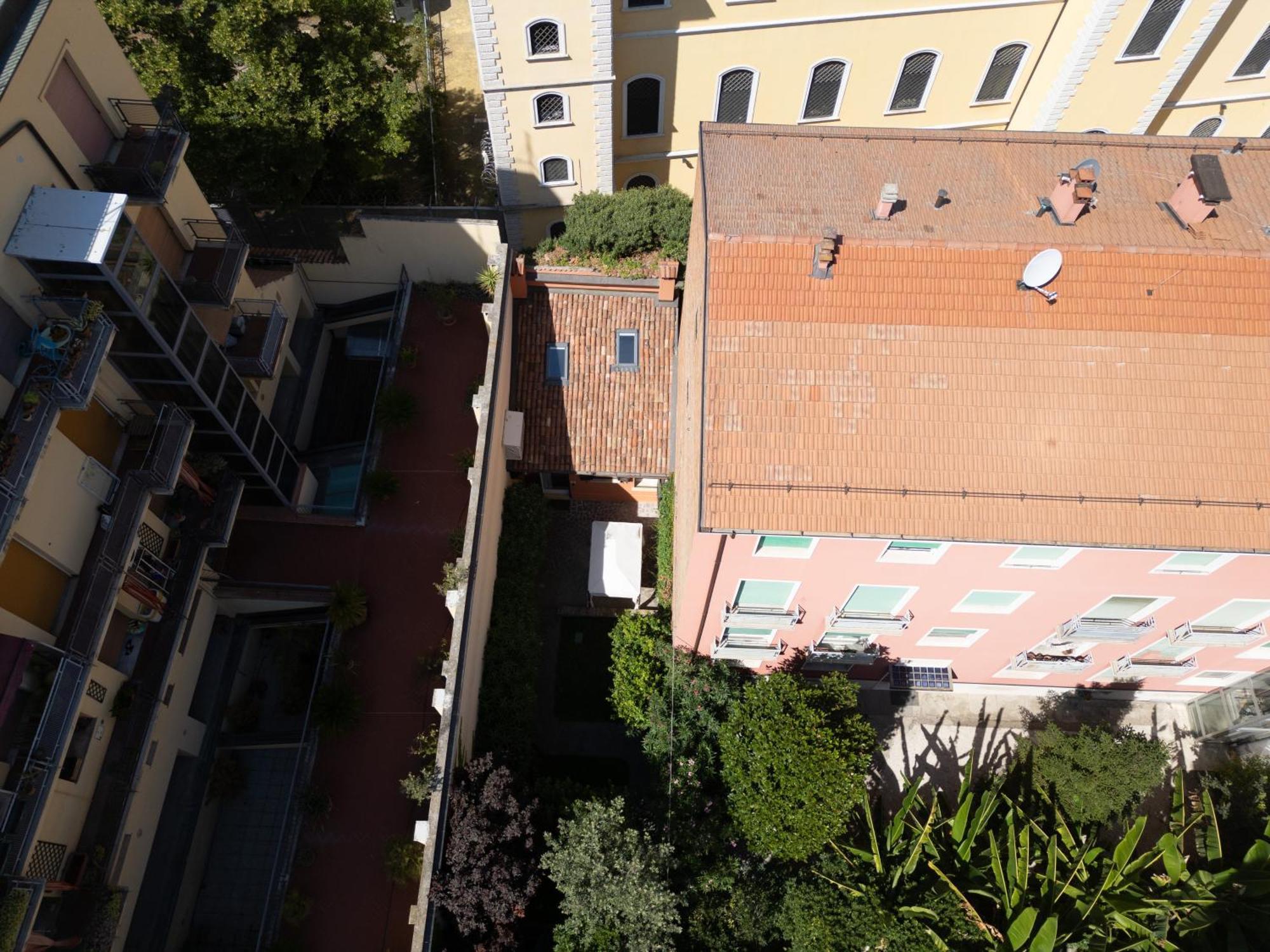Isaia Garden -Private Garden Spa Bath Bolognarooms Bolonya Dış mekan fotoğraf