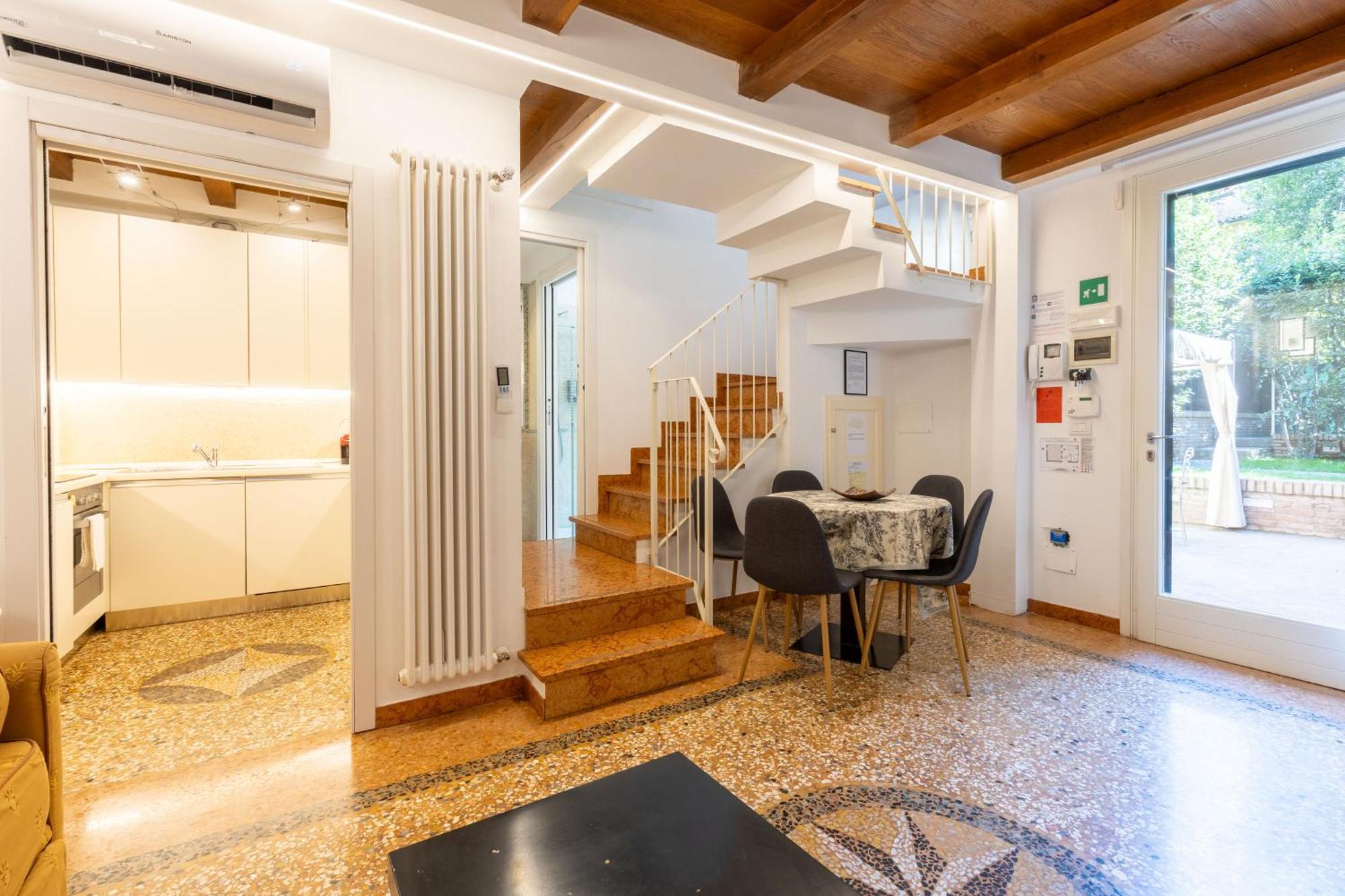 Isaia Garden -Private Garden Spa Bath Bolognarooms Bolonya Dış mekan fotoğraf